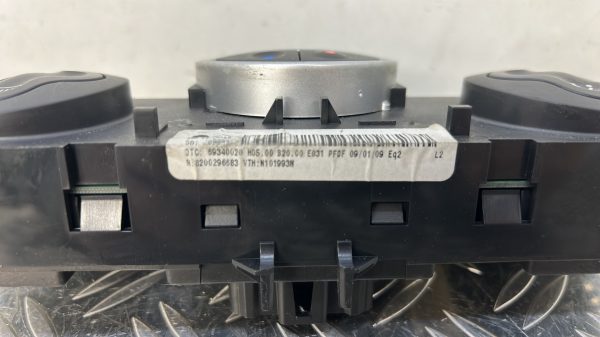 Commande chauffage RENAULT CLIO 3 PHASE 2 – 8200296683