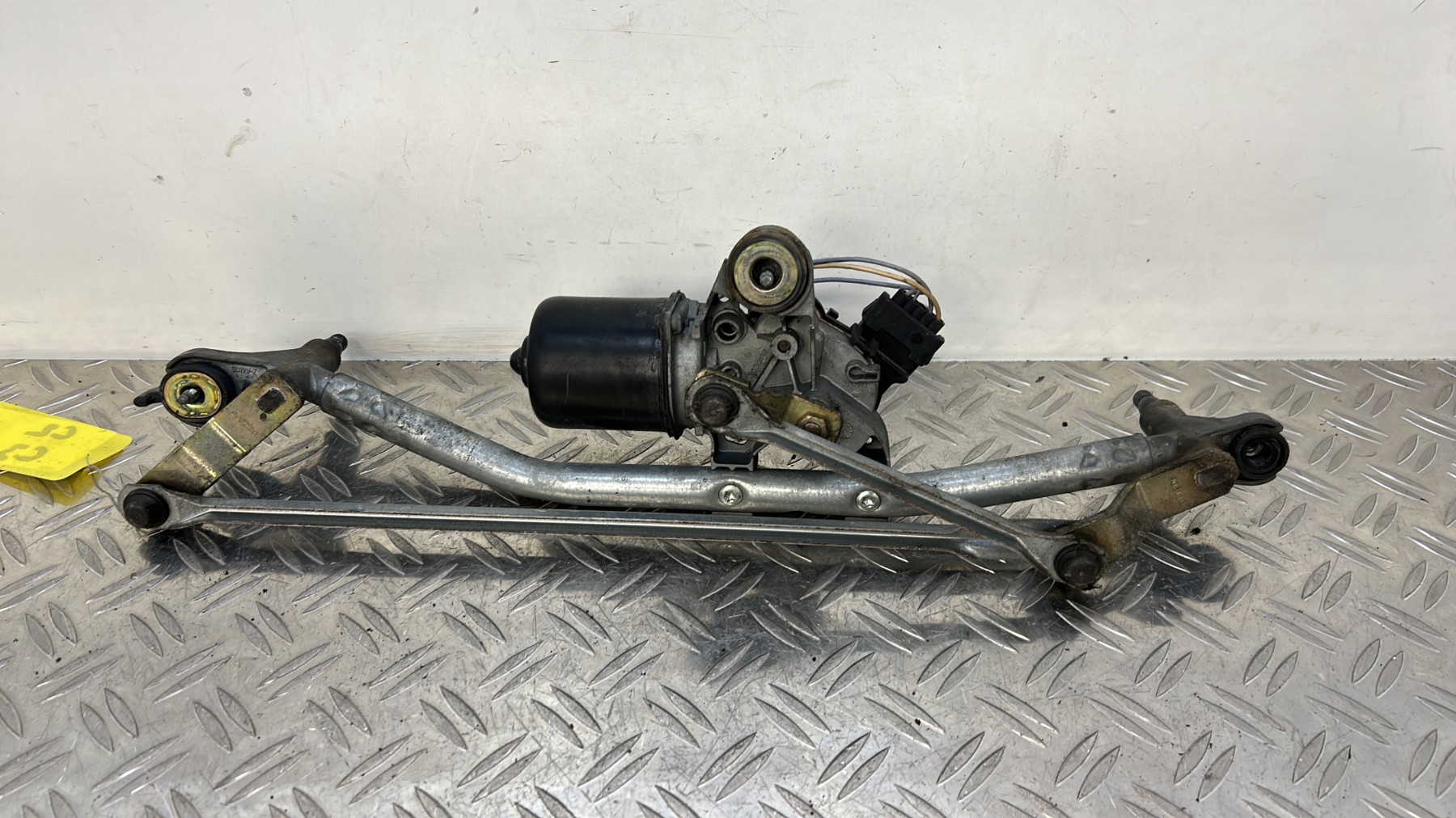 Moteur essuie glace avant CITROEN C3 1 PHASE 2 – 53630187