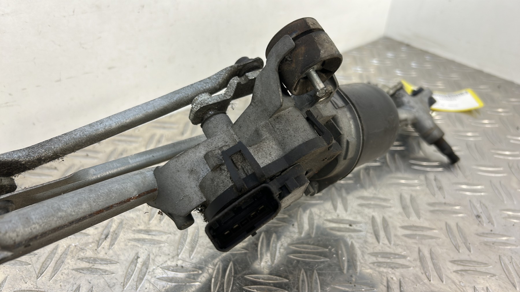 Moteur essuie glace avant CITROEN C3 1 PHASE 1 – 53630187
