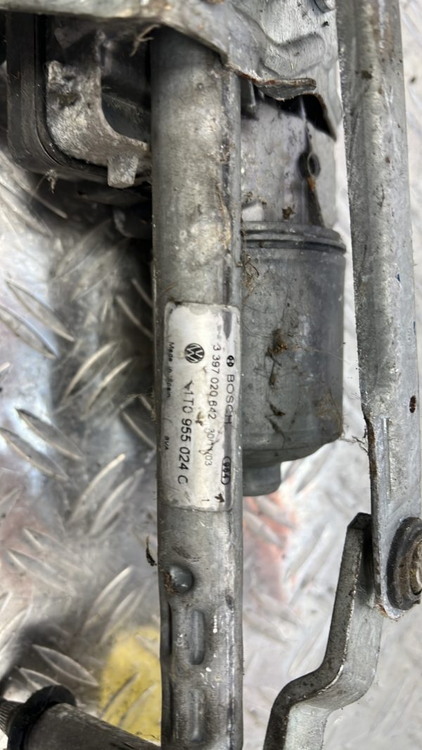 Moteur essuie glace avant droit VOLKSWAGEN TOURAN 1 PHASE 1 – 1T0955024C