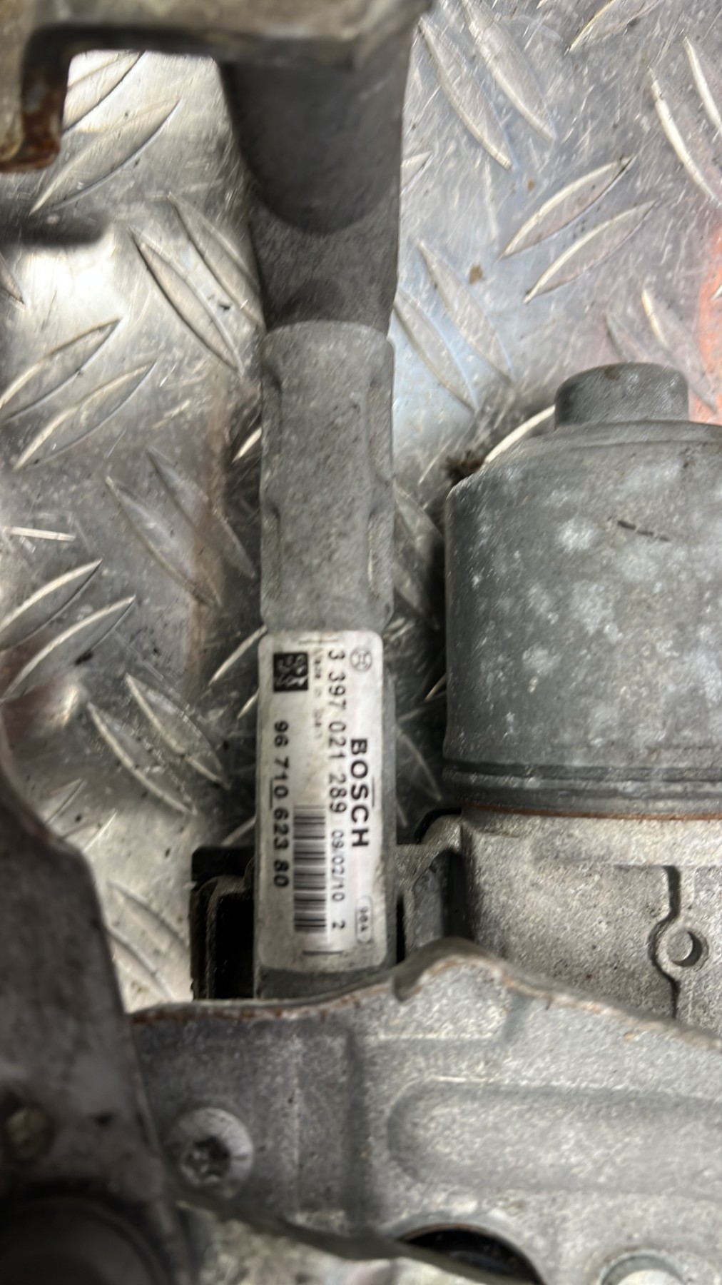 Moteur essuie glace avant droit PEUGEOT 3008 1 PHASE 1 – 9671062380