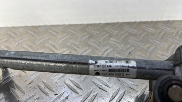 Moteur essuie glace avant VOLKSWAGEN GOLF 5 – 1K1955023D