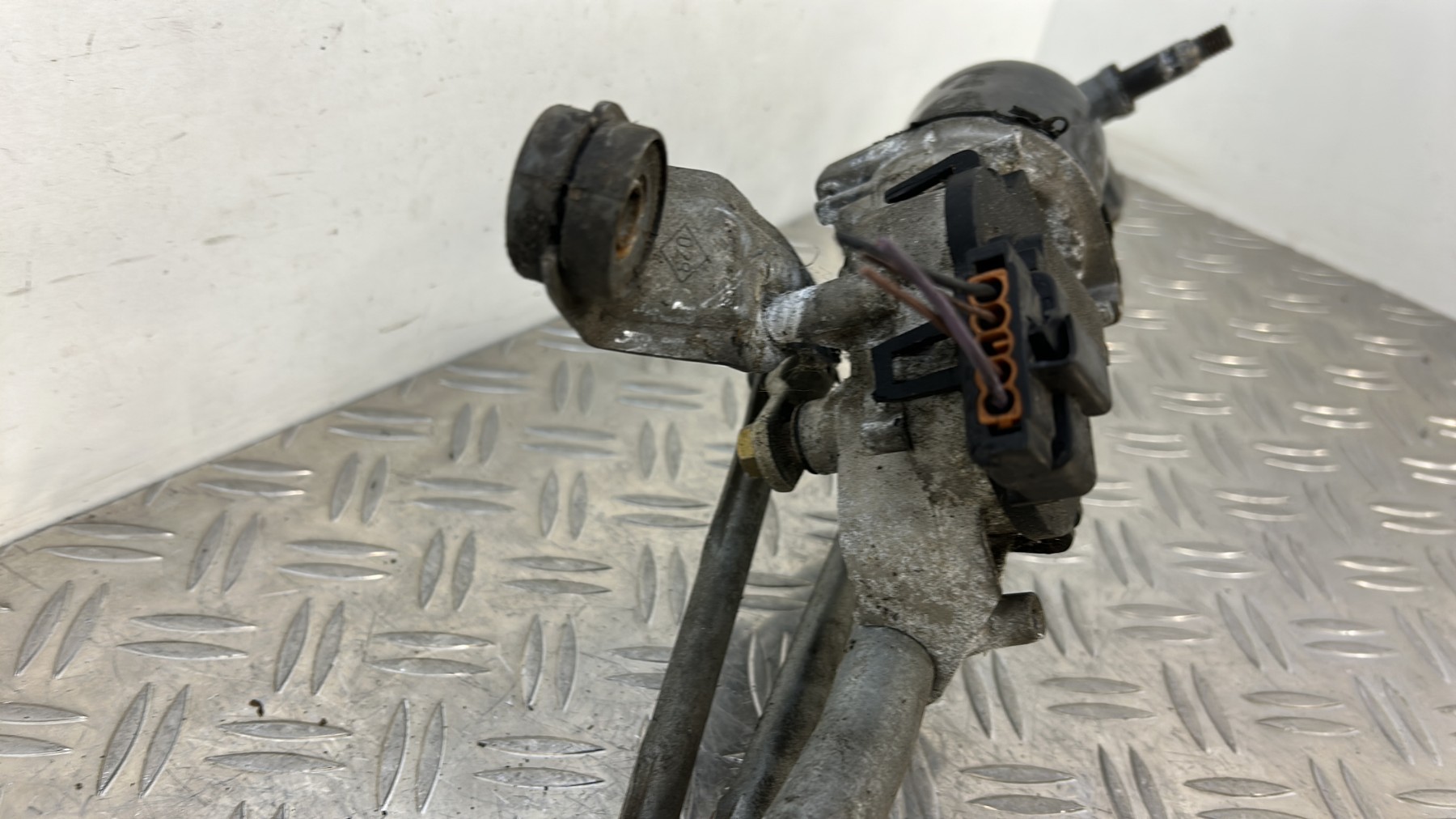 Moteur essuie glace avant RENAULT MEGANE 2 PHASE 2 – 53630147