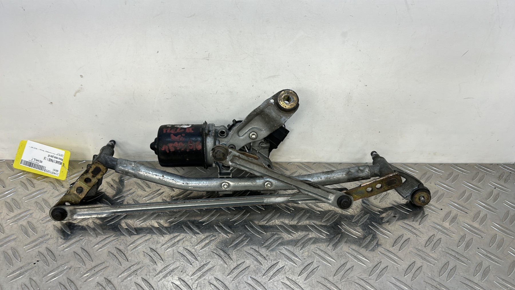 Moteur essuie glace avant VOLKSWAGEN GOLF 5 – 1K1955023D