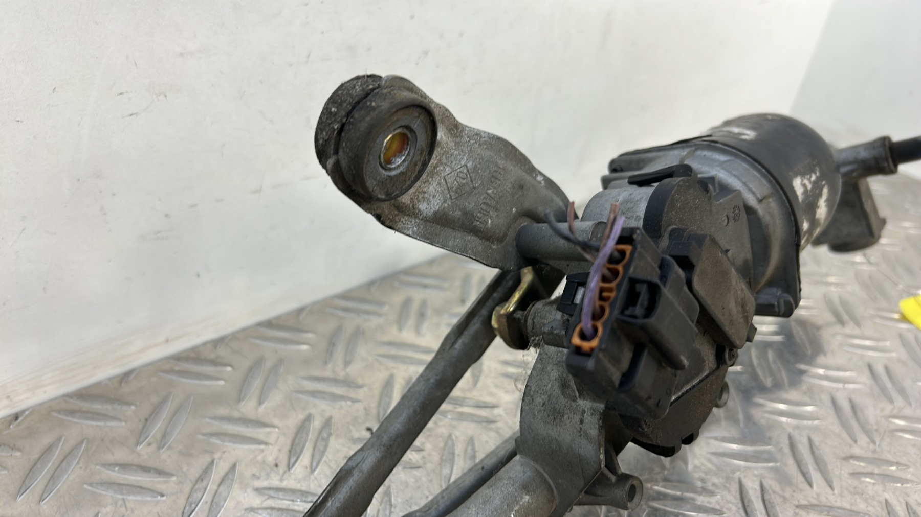 Moteur essuie glace avant RENAULT MEGANE 2 PHASE 1 – 53671517