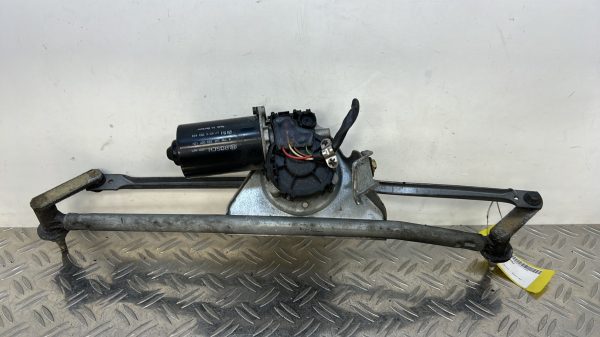 Moteur essuie glace avant BMW SERIE 3 E36 – 390241333