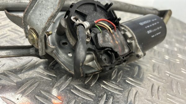 Moteur essuie glace avant BMW SERIE 3 E36 – 390241333