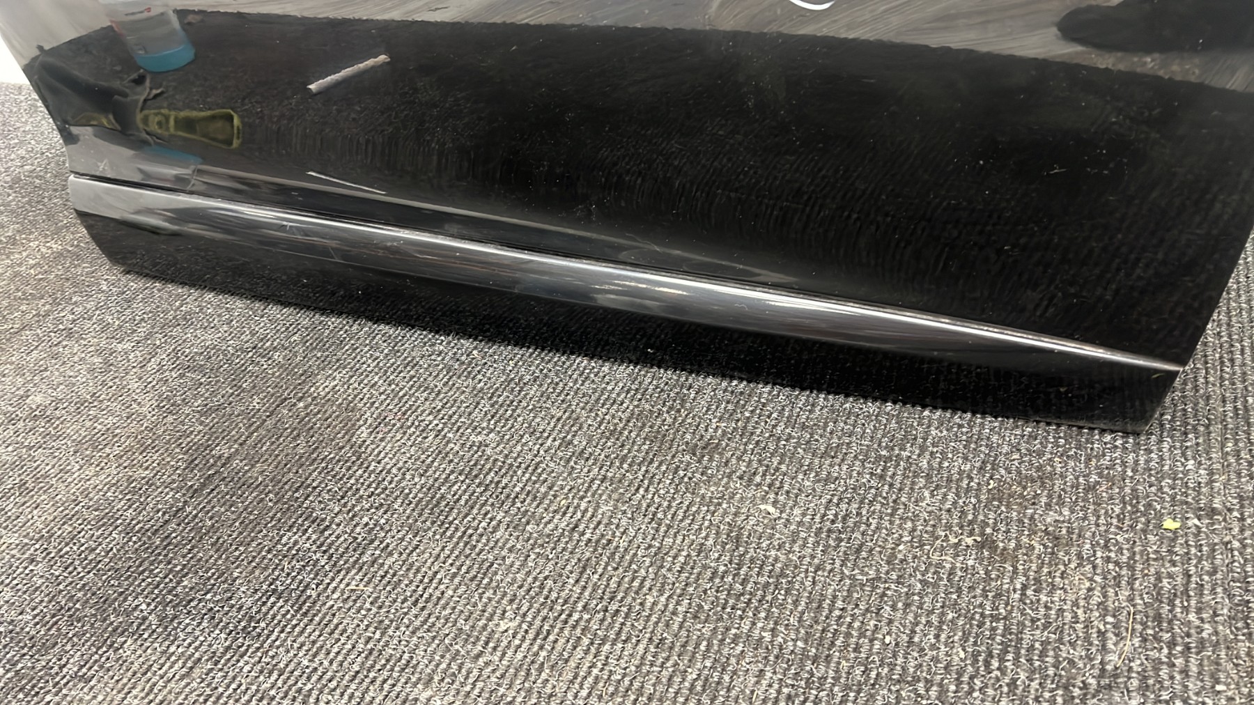 Porte avant gauche RENAULT MEGANE 3 PHASE 1 – 801006560R