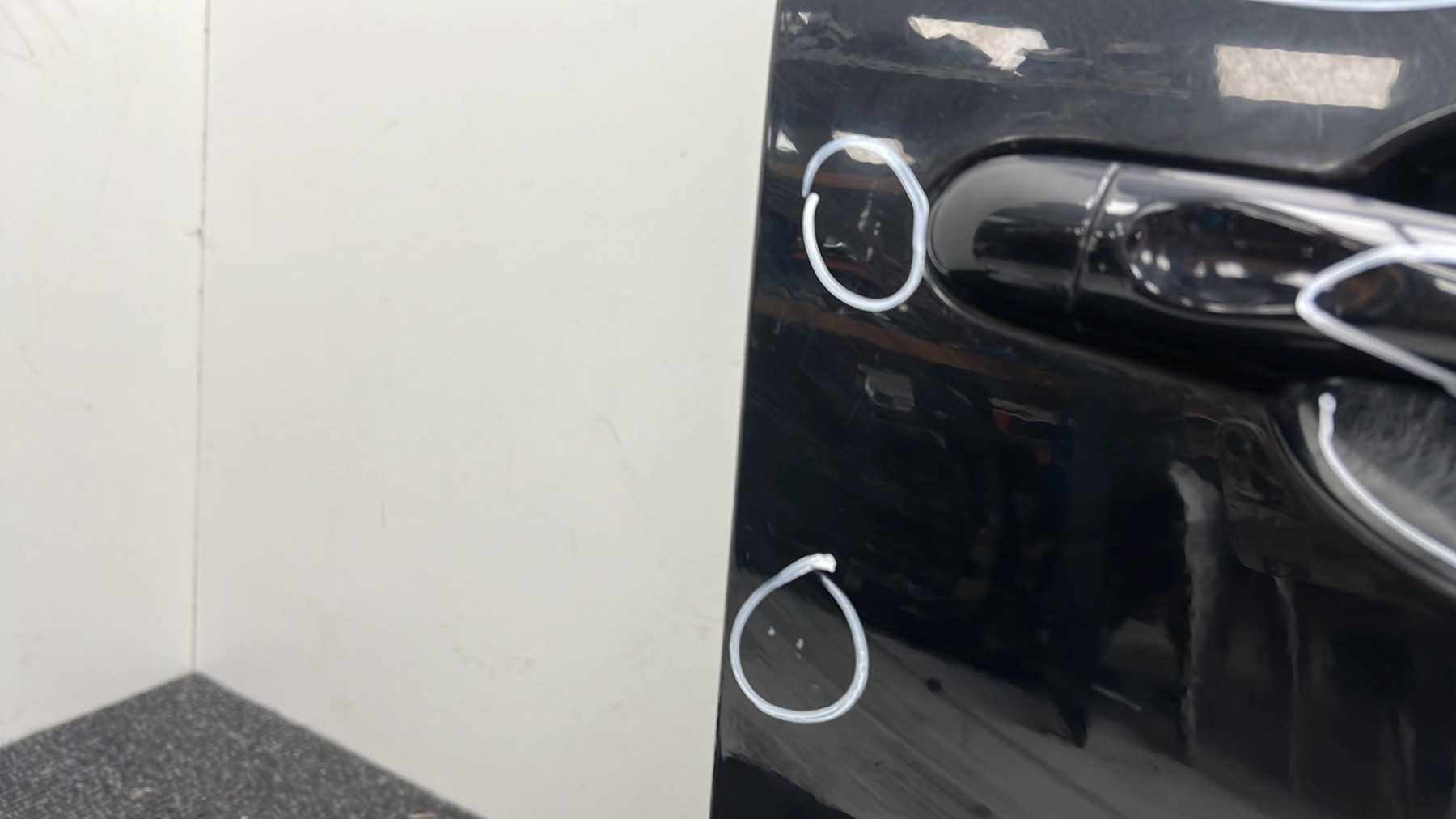 Porte avant gauche RENAULT MEGANE 3 PHASE 1 – 801006560R