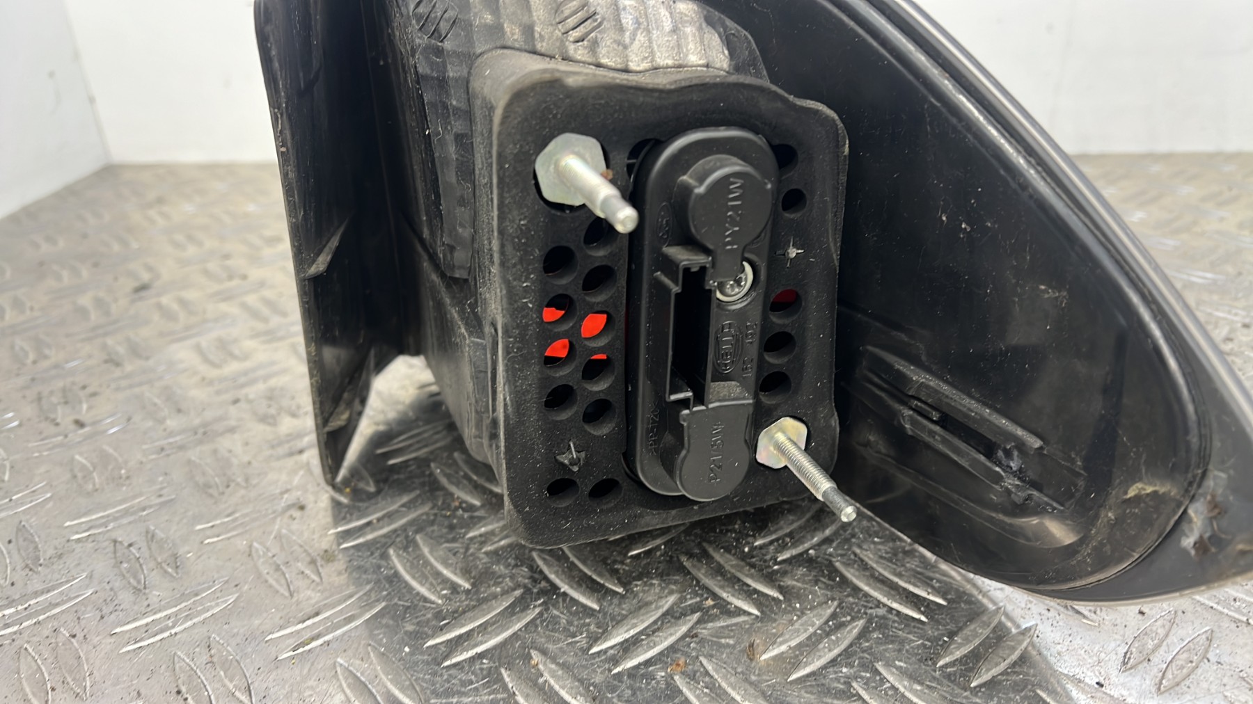 Feu arriere principal gauche (feux) FORD S-MAX 1 PHASE 1 – 1467473