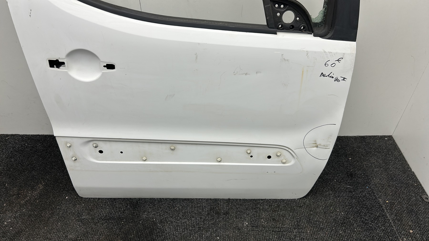 Porte avant droit CITROEN BERLINGO 2 PHASE 1 – 00009004Z6