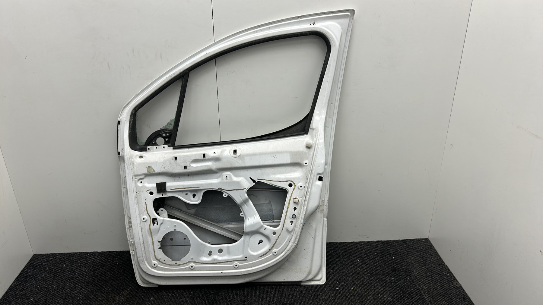 Porte avant droit CITROEN BERLINGO 2 PHASE 1 – 00009004Z6