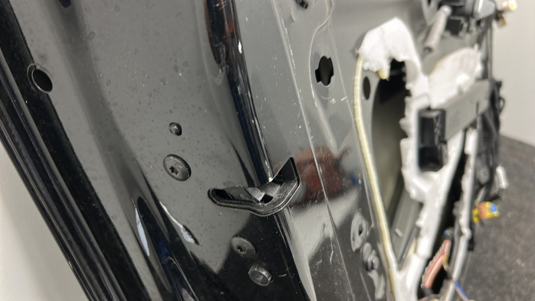 Porte avant gauche PEUGEOT 3008 2 PHASE 1 – 9812306480
