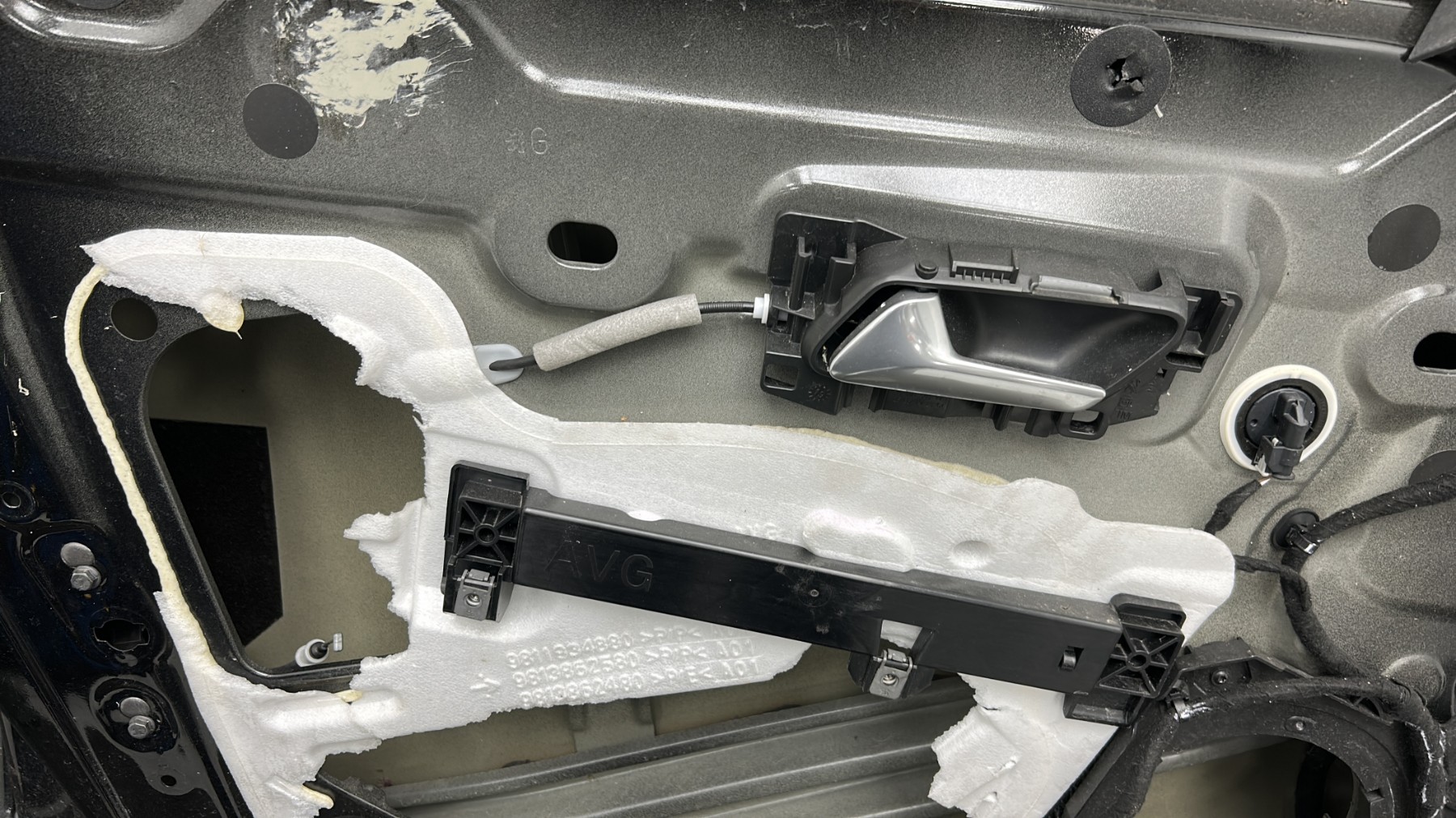 Porte avant gauche PEUGEOT 3008 2 PHASE 1 – 9812306480