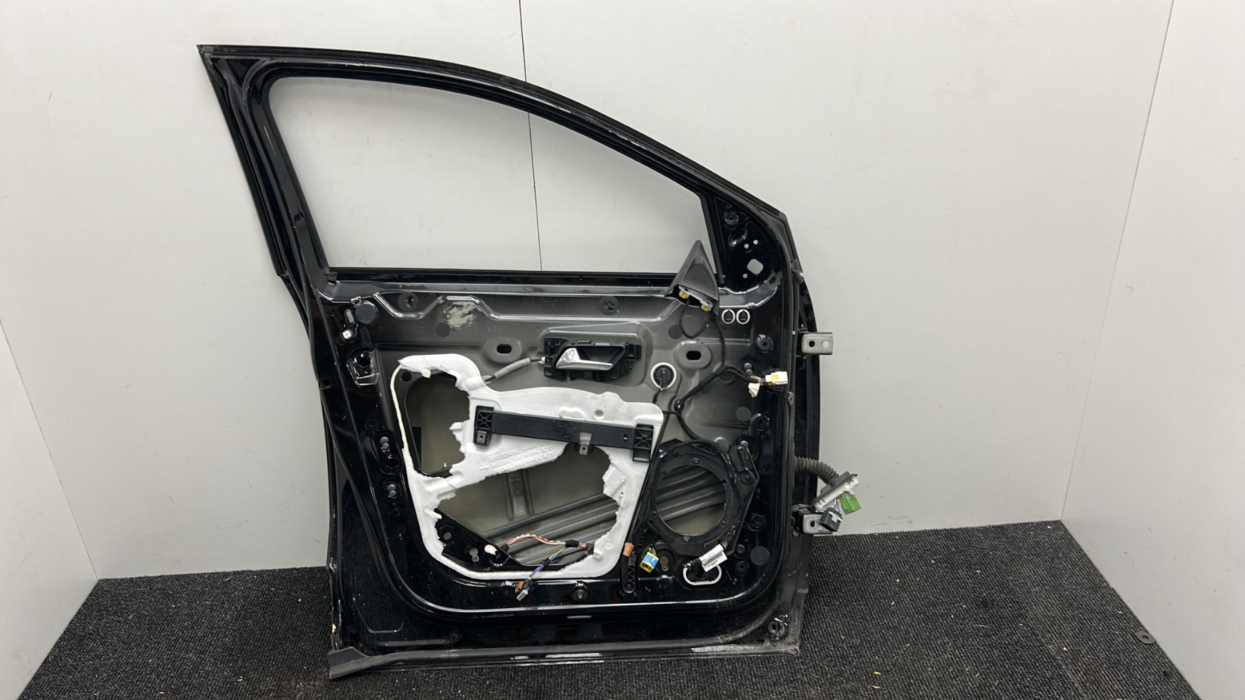 Porte avant gauche PEUGEOT 3008 2 PHASE 1 – 9812306480