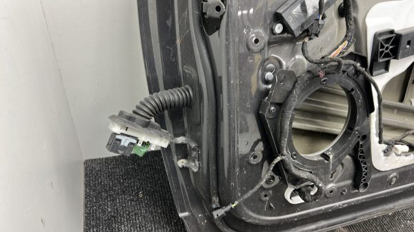 Porte avant droit PEUGEOT 3008 2 PHASE 1 – 9812306280