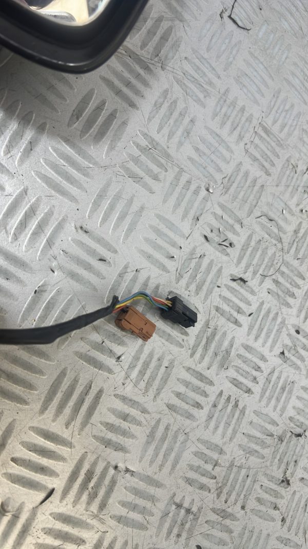 Retroviseur droit CITROEN C3 2 PHASE 1 –  (1608056580)