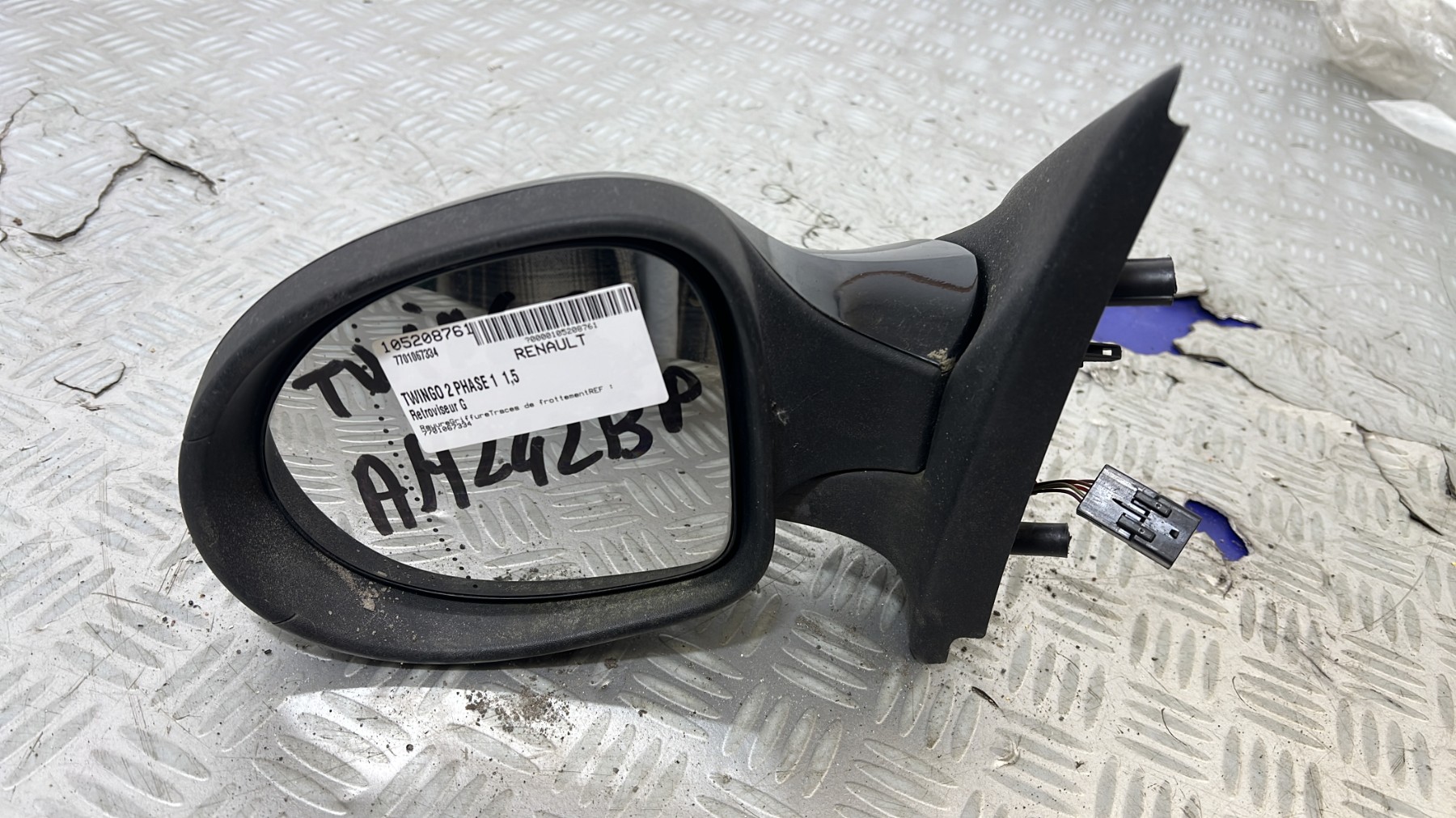 Retroviseur gauche RENAULT TWINGO 2 PHASE 1 –  (7701067334)
