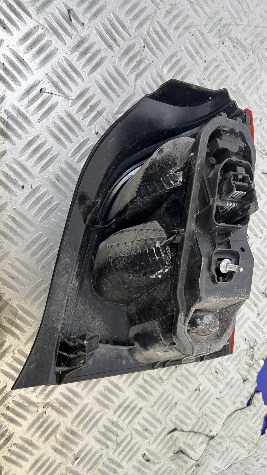 Feu arriere principal gauche (feux) RENAULT TWINGO 2 PHASE 1 – 8200387888