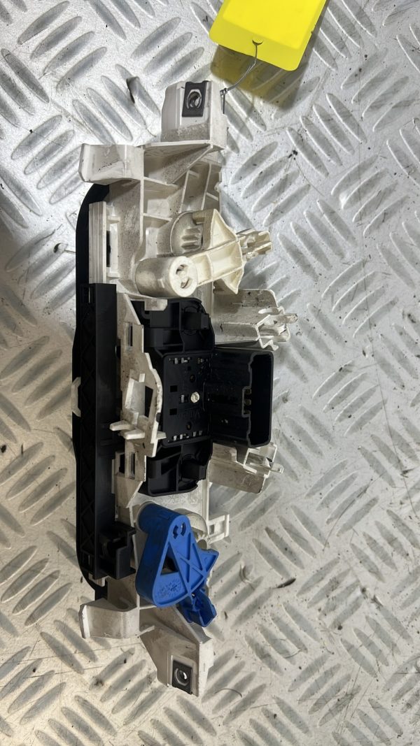 Commande chauffage RENAULT TWINGO 2 PHASE 1 – 7701067954