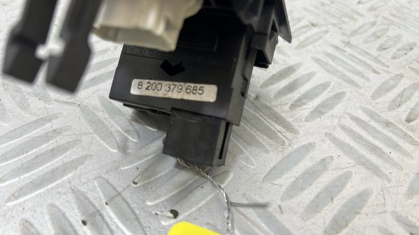 Commande de reglage hauteur de phare RENAULT CLIO 3 PHASE 1 – 8200379685