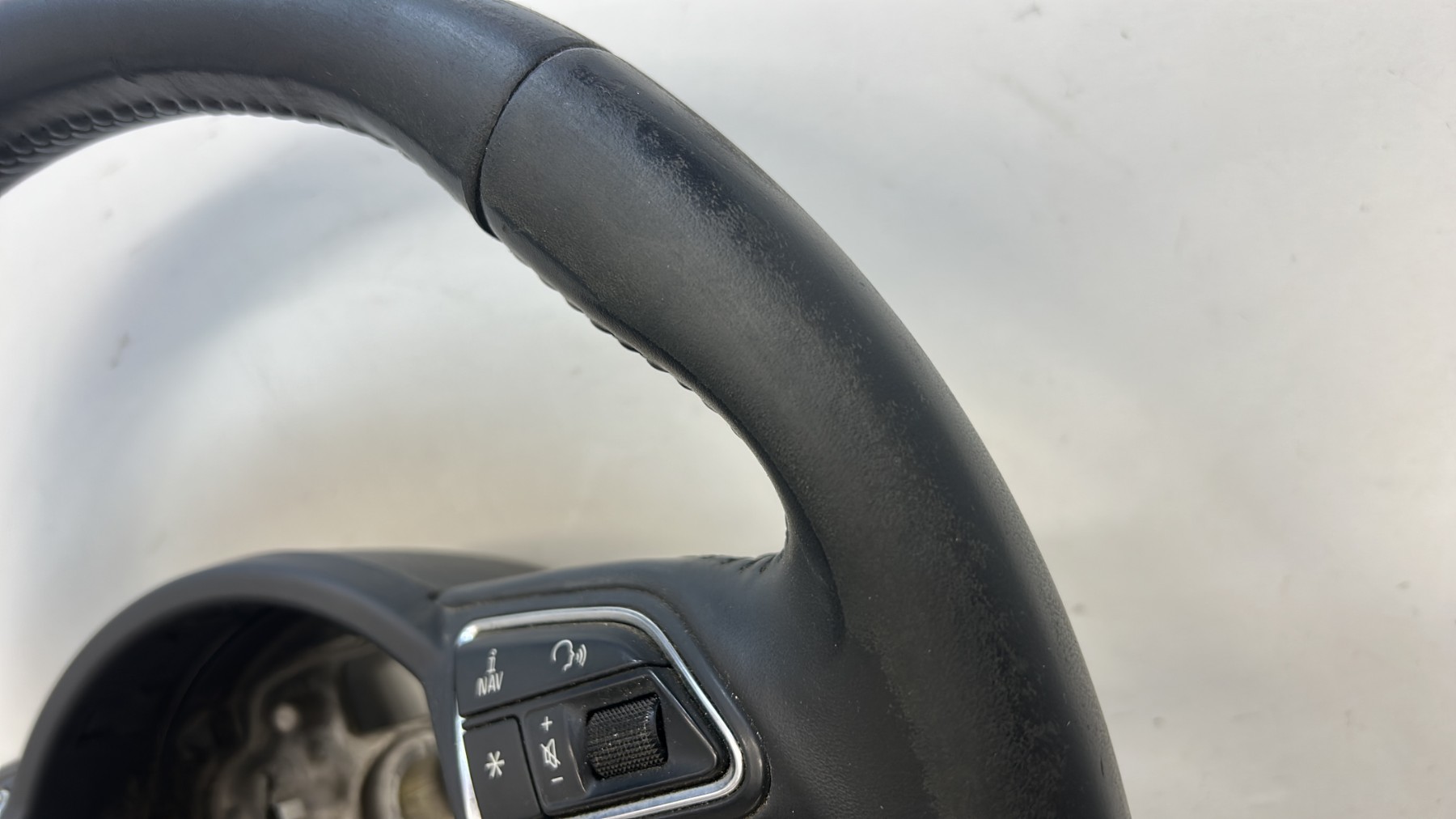 Volant AUDI A1 1 PHASE 1 – (4G0419091)