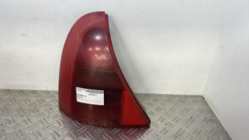 Feu arriere principal gauche (feux) RENAULT CLIO 2 PHASE 1 – 7700410515