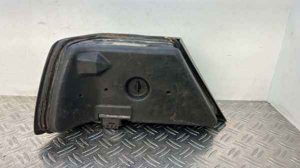 Feu arriere principal droit (feux) MERCEDES 200 W124 PHASE 1 – A1248201066