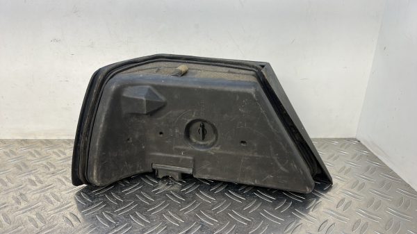 Feu arriere principal droit (feux) MERCEDES 200 W124 PHASE 1 – A1248201066