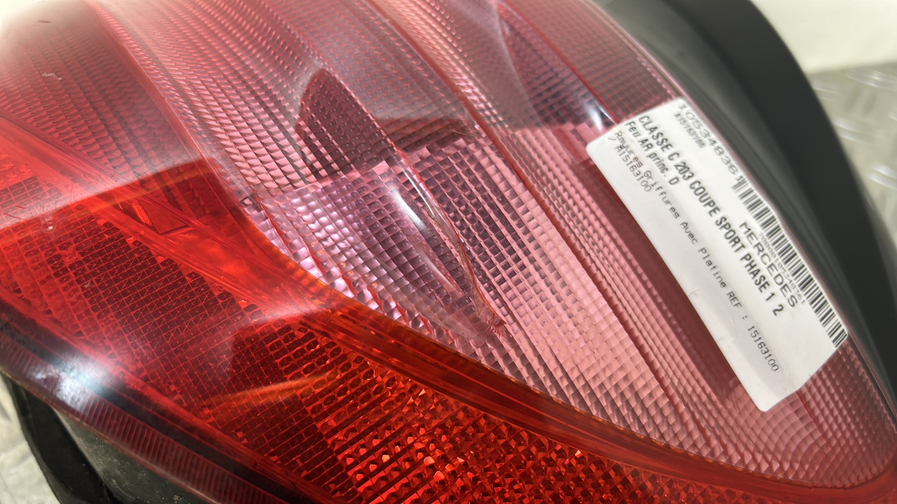 Feu arriere principal droit (feux) MERCEDES CLASSE C 203 COUPE SPORT PHASE 1 – A15163100