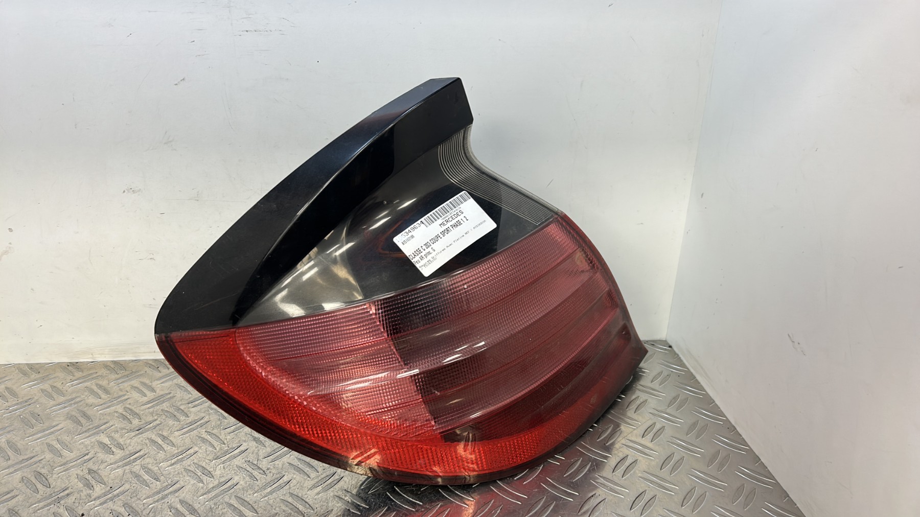 Feu arriere principal gauche (feux) MERCEDES CLASSE C 203 COUPE SPORT PHASE 1 – A15163100