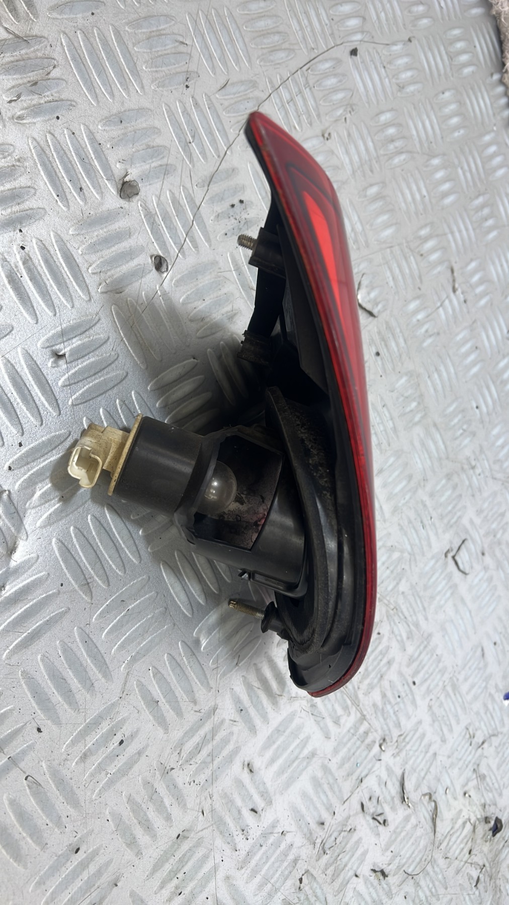 Feu arriere secondaire droit (feux) NISSAN QASHQAI 1 PHASE 2 – 89071064