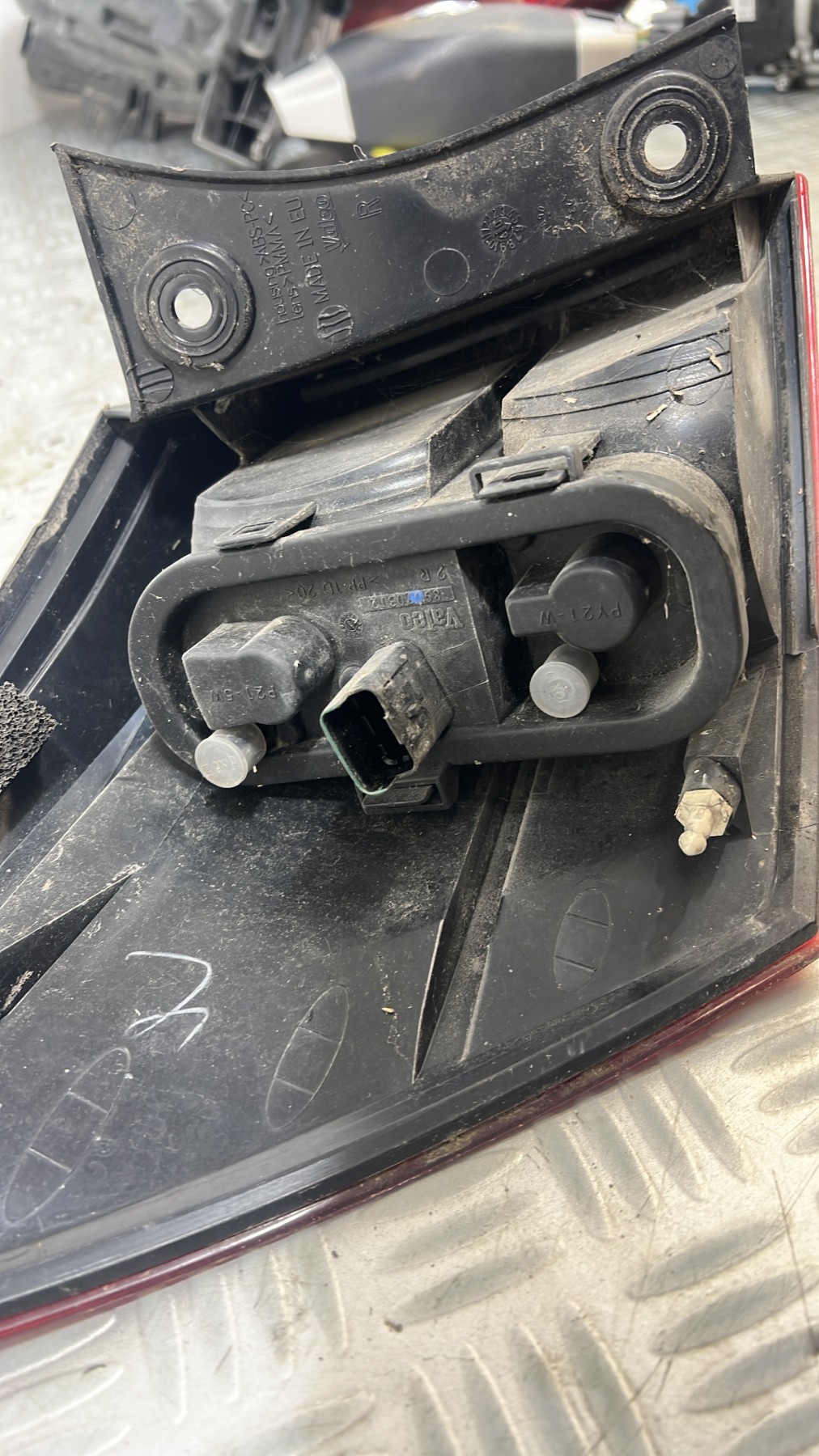 Feu arriere principal droit (feux) NISSAN QASHQAI 1 PHASE 2 – 26550EY00A