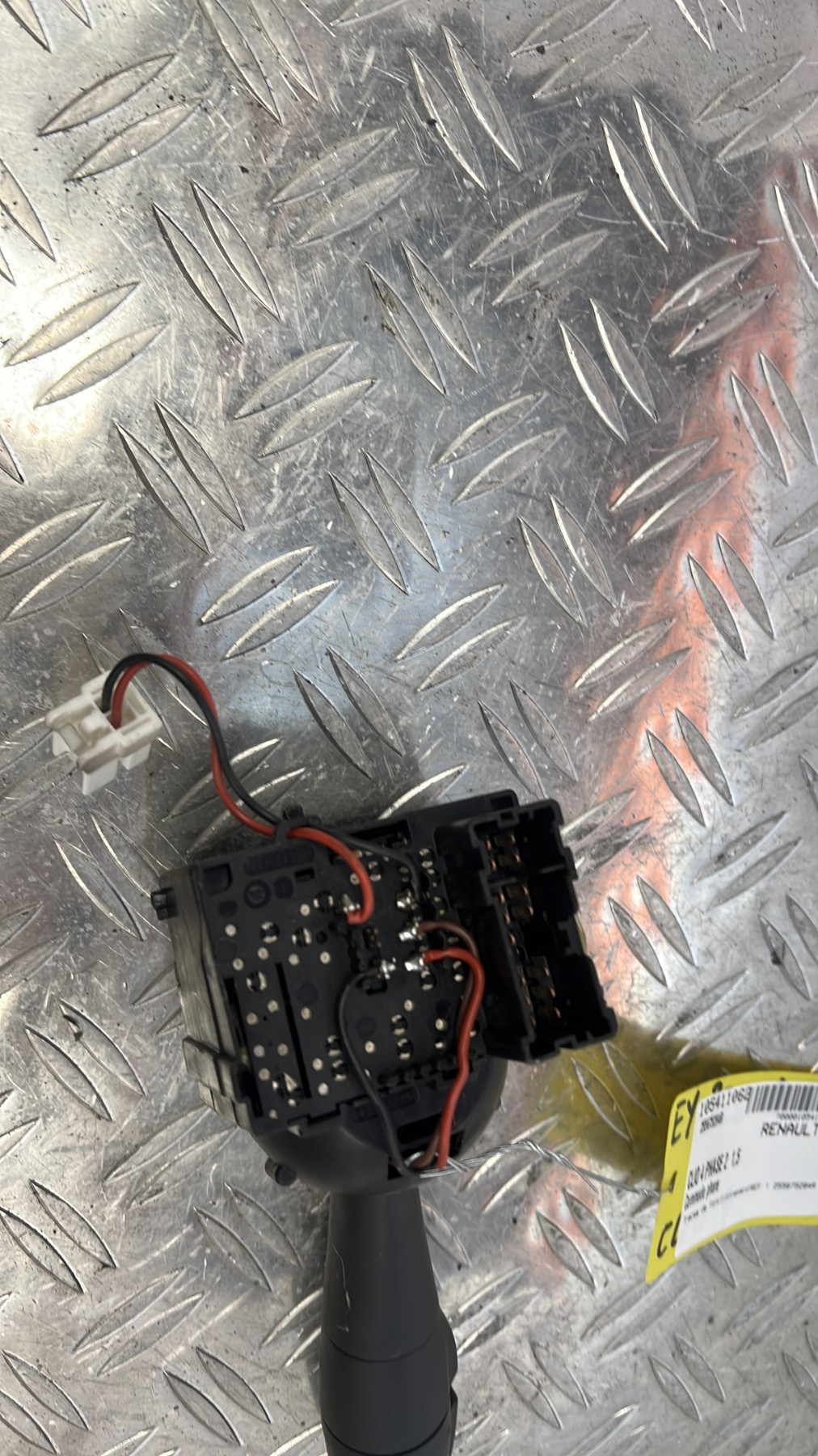 Commodo phare RENAULT CLIO 4 PHASE 2 – 255675284R