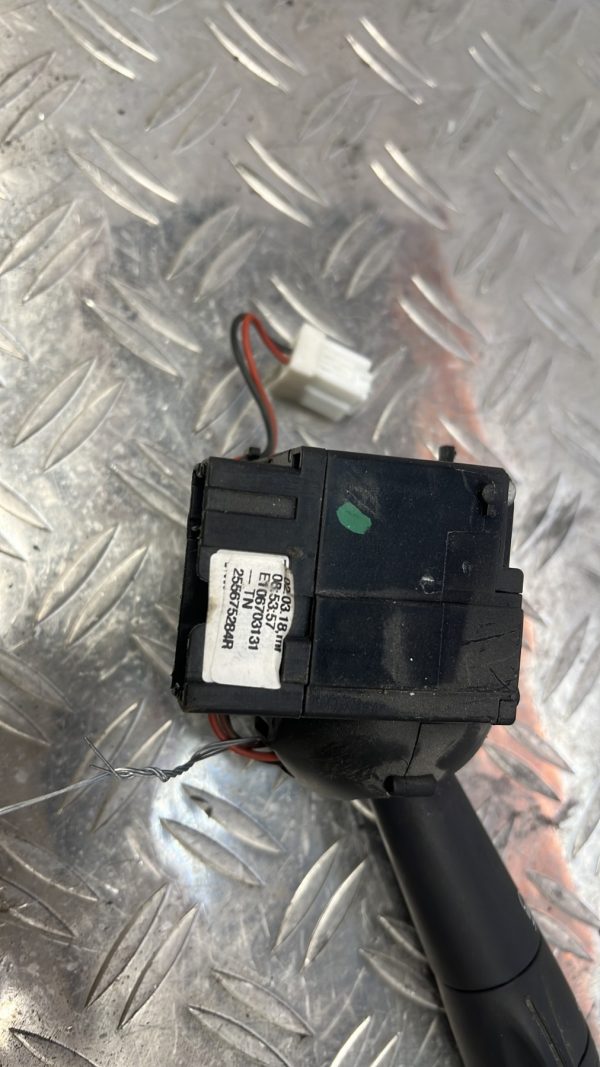 Commodo phare RENAULT CLIO 4 PHASE 2 – 255675284R