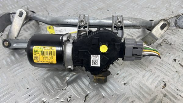 Moteur essuie glace avant RENAULT CLIO 4 PHASE 2 – W000013419