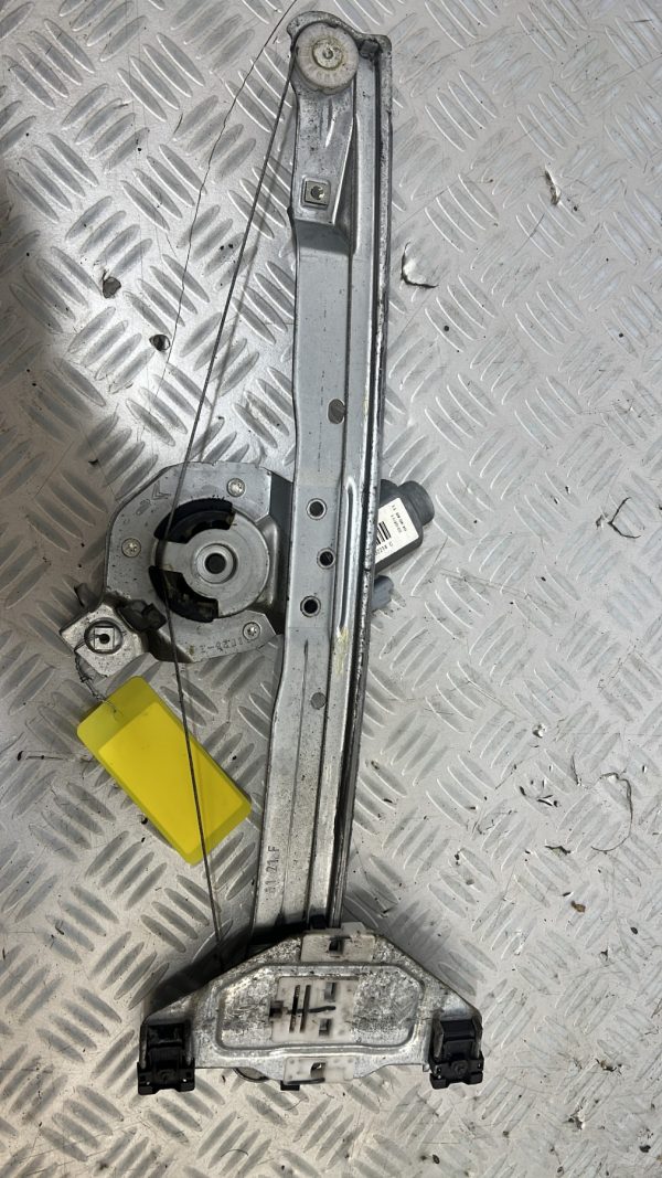 Leve vitre electrique avant droit CITROEN C3 2 PHASE 1 – 9683129380