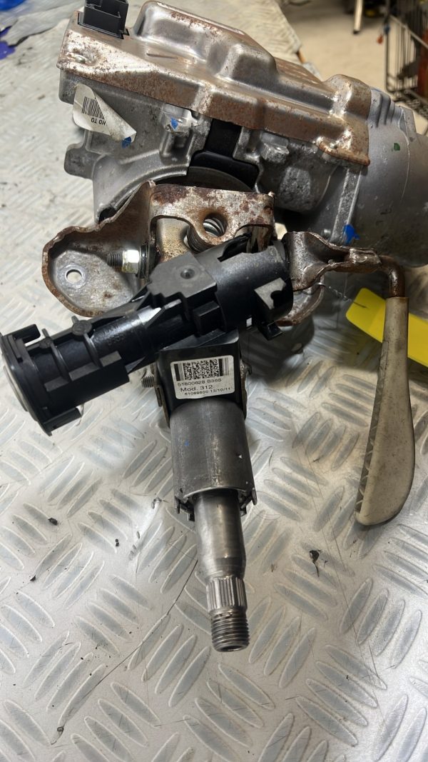 Colonne de direction FIAT 500 2 CABRIO PHASE 2 – 28151888