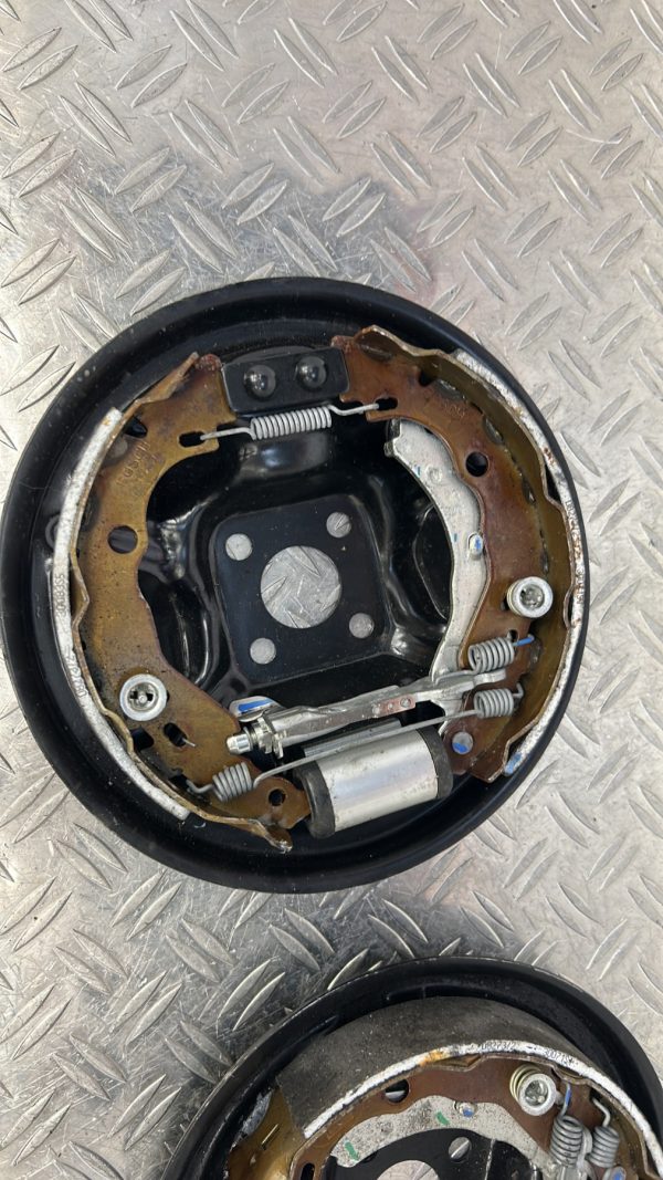 Kit de freins arriere RENAULT CLIO 3 PHASE 1 BREAK –