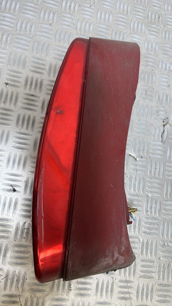 Feu arriere principal gauche (feux) PEUGEOT 807 – 00006350Y4