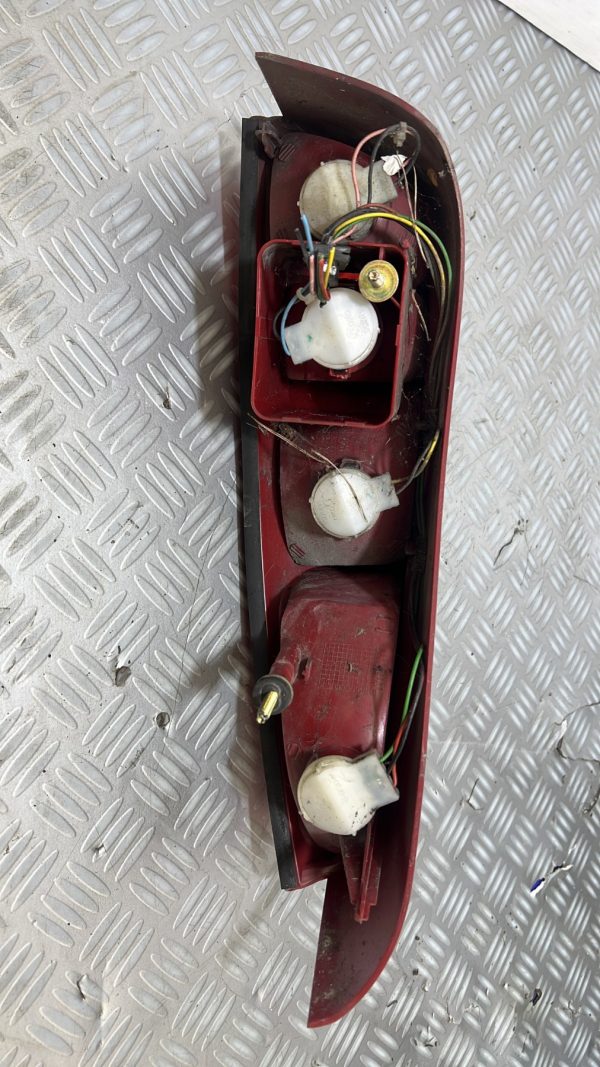 Feu arriere principal gauche (feux) PEUGEOT 807 – 00006350Y4