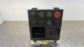 Console central (interieur plastique) IVECO DAILY 3 – 504057702