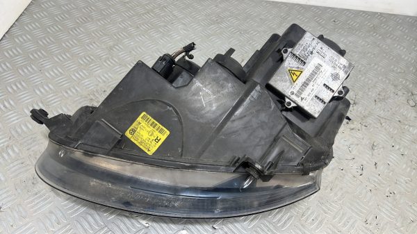 Optique avant principal droit (feux)(phare) VOLKSWAGEN GOLF 5 – 1K6941032