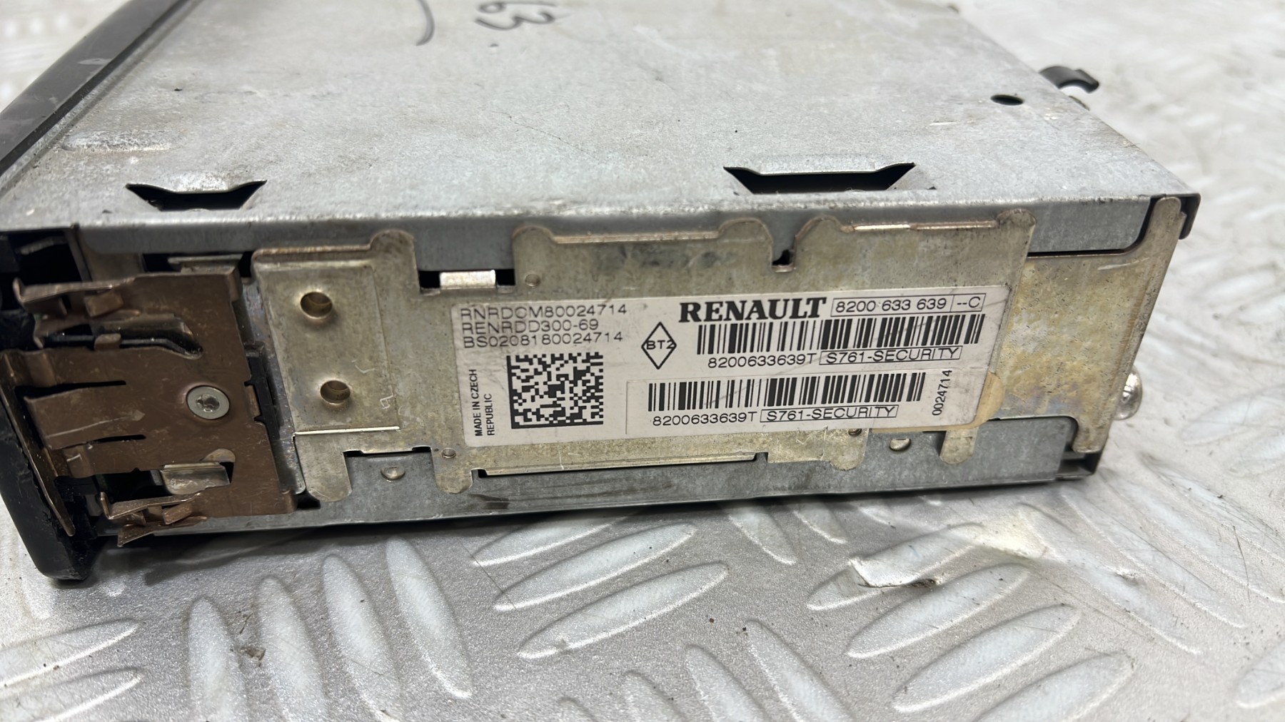 Autoradio d’origine RENAULT CLIO 2 PHASE 2 – 8200633639T