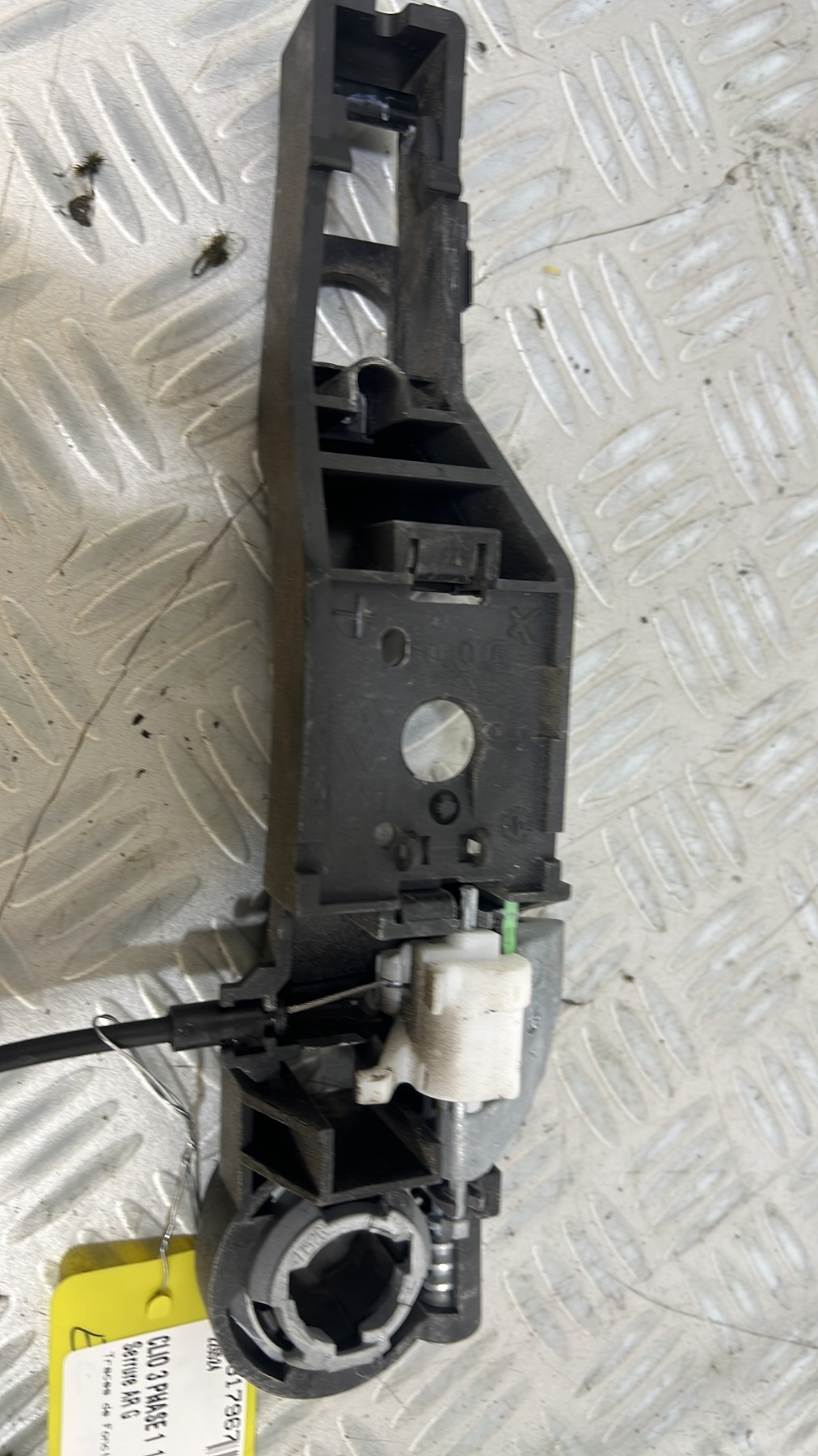 Serrure arriere gauche RENAULT CLIO 3 PHASE 1 – 226524