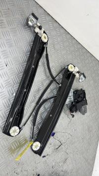 Leve vitre electrique avant droit OPEL MERIVA B PHASE 1 – 13354548