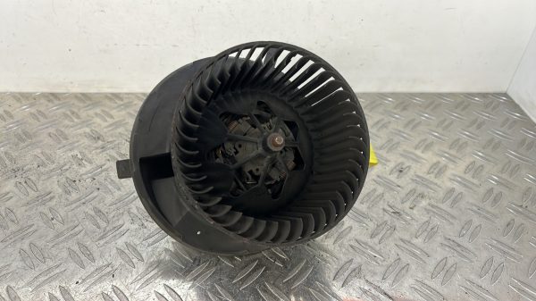 Pulseur d’air VOLKSWAGEN CADDY 3 PHASE 1 – 1K1819015