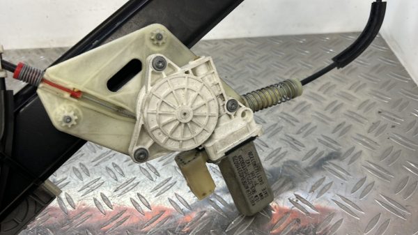 Leve vitre electrique avant droit BMW SERIE 1 E88 CABRIO – 7286142