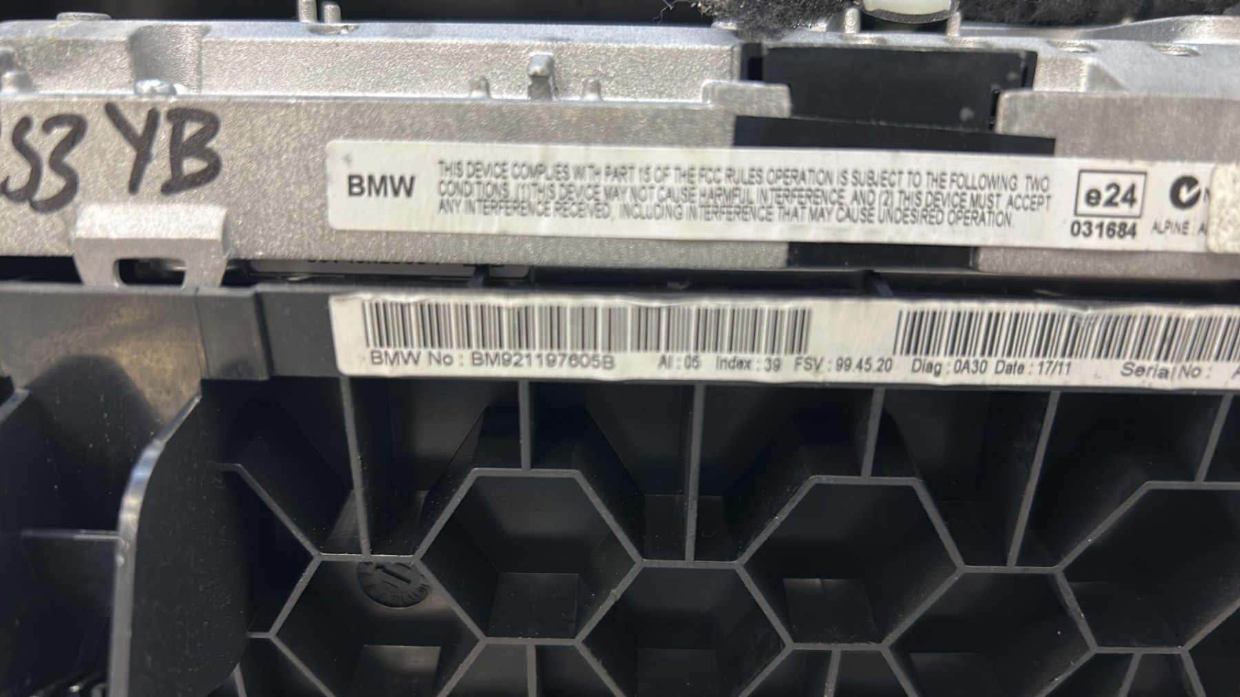 Ecran GPS BMW SERIE 1 E88 CABRIO – BM921197605B