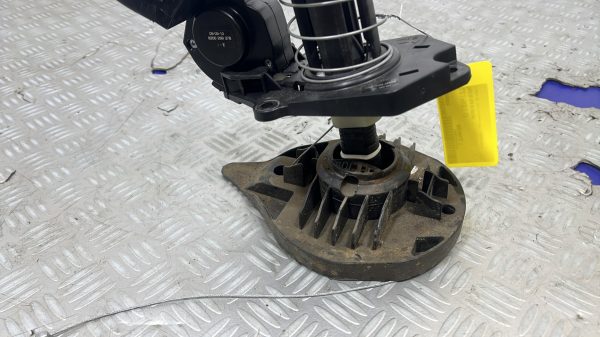 Treuil de roue de secours RENAULT CLIO 3 PHASE 2 – 8200269378